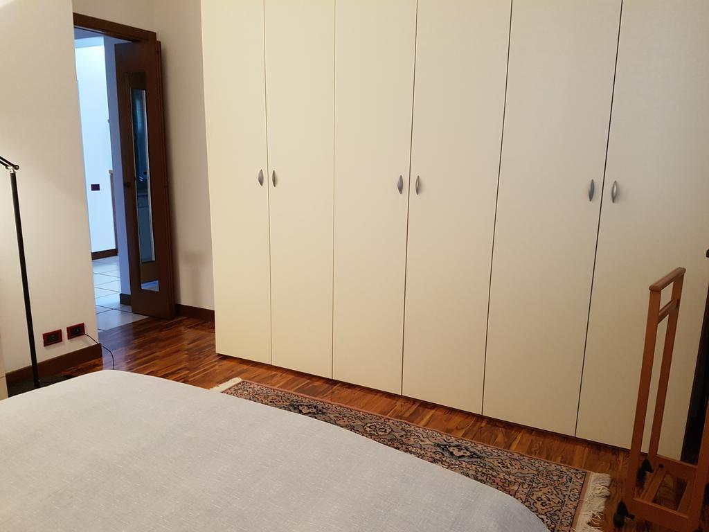 Ferienwohnung Casa Elena Albese Con Cassano Exterior foto